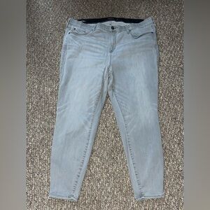 Torrid premium “Sky High Skinny” Light Gray Jeans size 22R